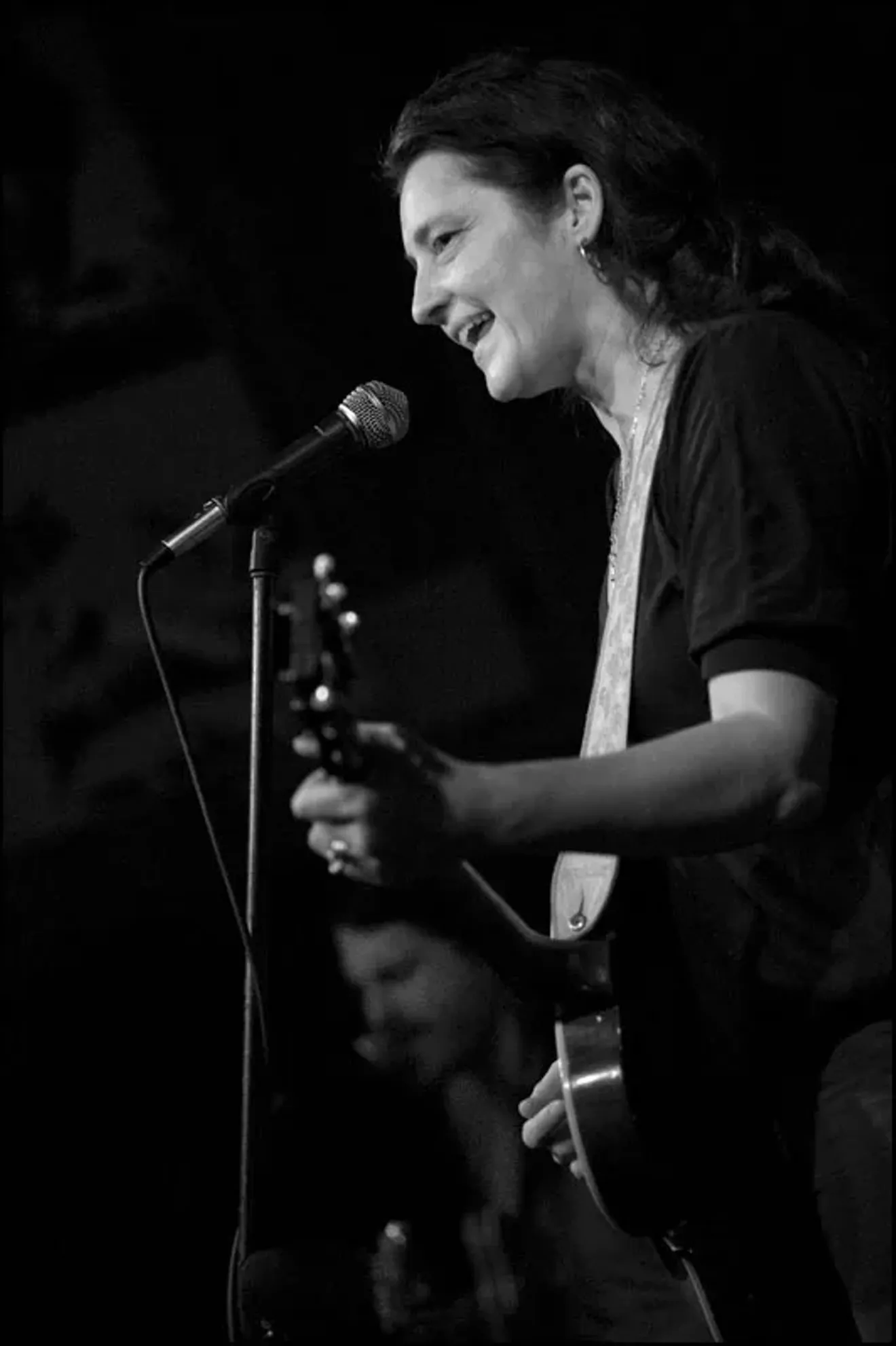 holly golightly and the brokeoffs at the jinx Slideshows Savannah