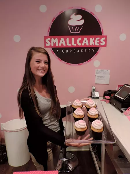 Lexi presents Vanilla Pink Sugar Crystal Cupcakes.