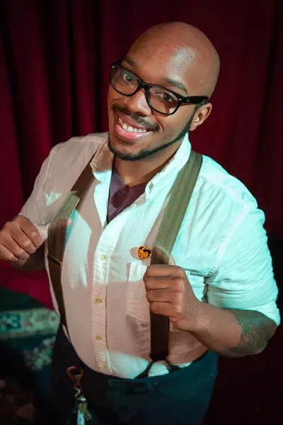 Petee Worrell, looking snappy! - PHOTO BY JON WAITS