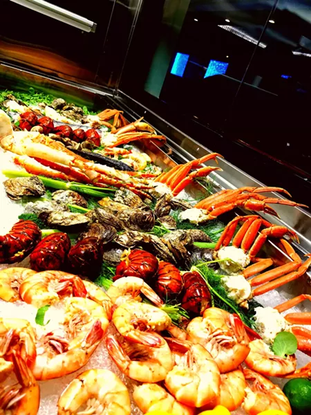 food-201freshcatch-16.jpg