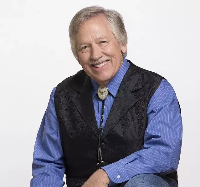 Grand Old Opry star John Conlee comes to Savannah.
