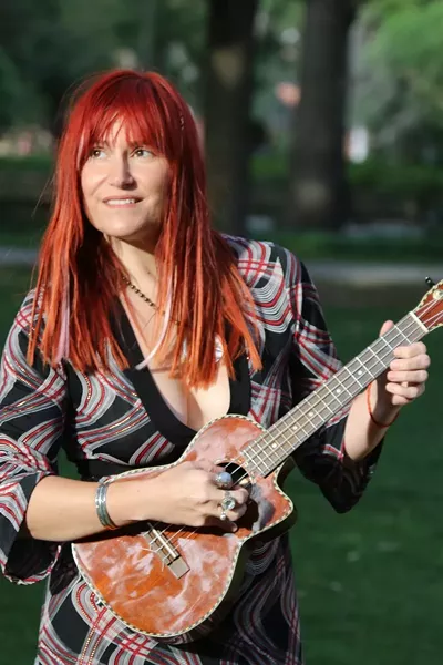 Savannah songwriter and WRUU DJ Josephine Johnson performs at Tunes & Brews.