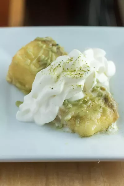 The tempura cheesecake.