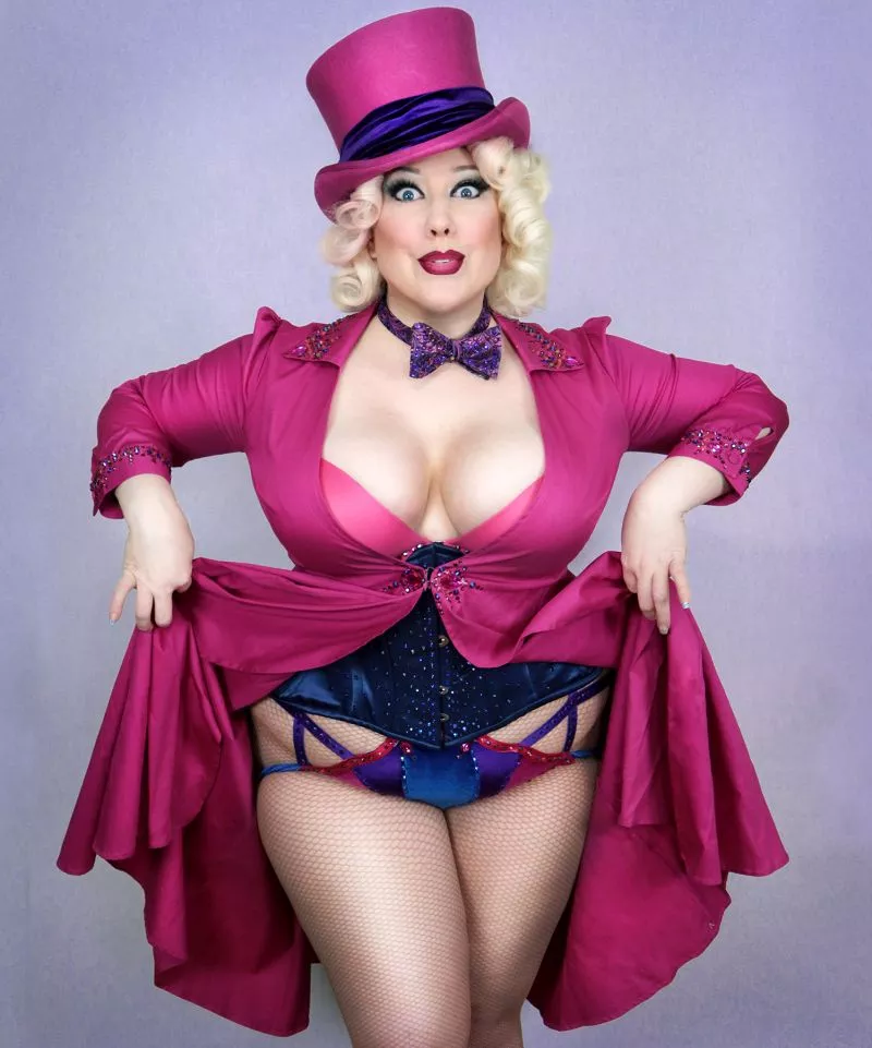 Second year of shakin' it at the Savannah Burlesque Festival Culture