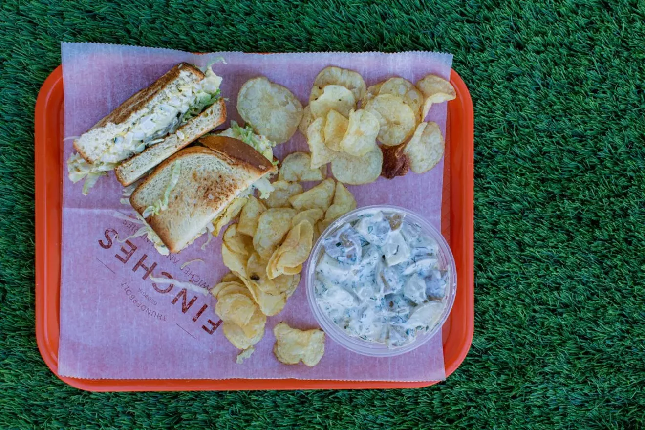 Finches serves specialty sandwiches on the fly - Vimarsana News