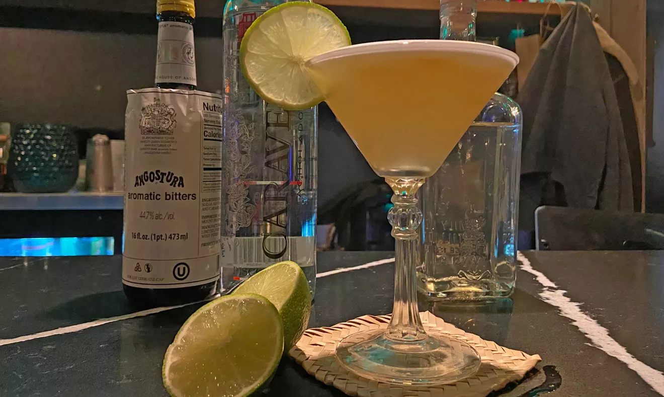 Try a "PISCO SOUR" at La Aparición - Vimarsana News