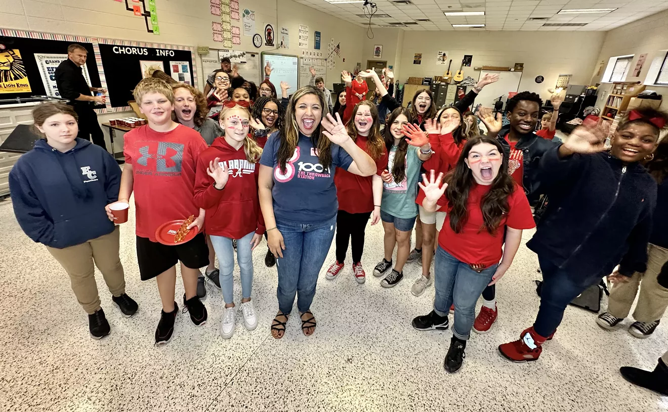 G100, Donatos and Step One Auto Surprise Effingham Middle School