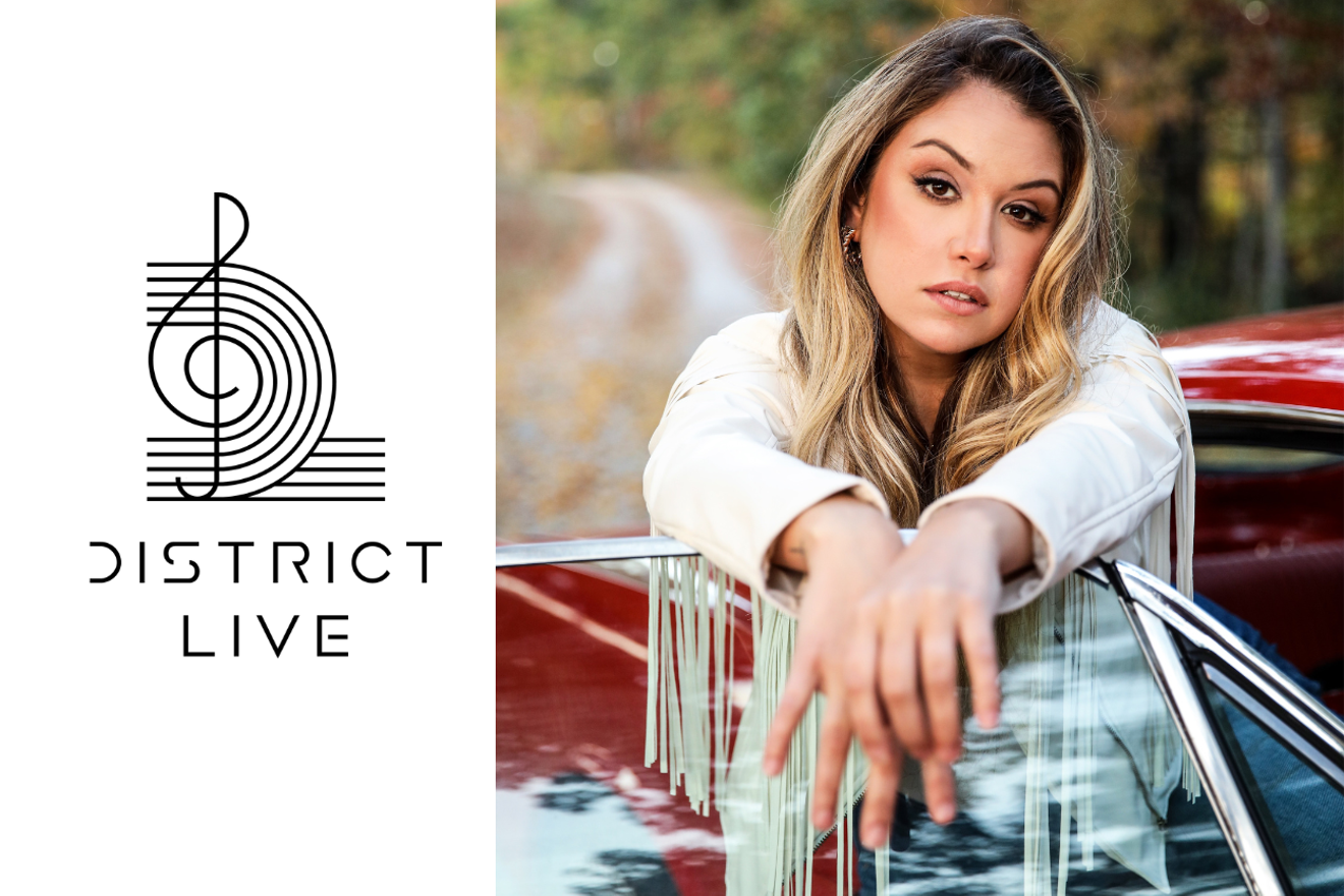 Alexandra Kay, Live in Concert - Vimarsana News