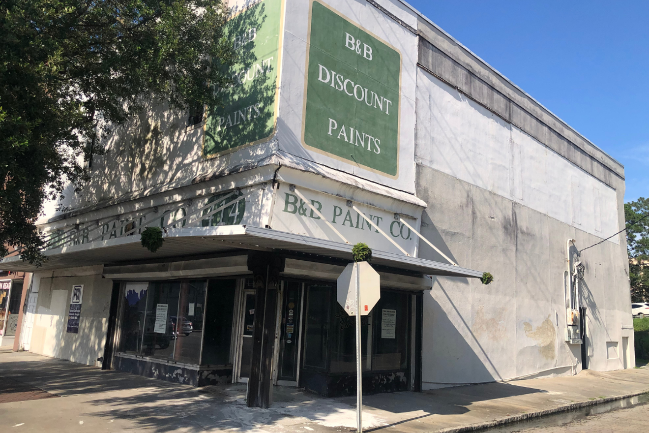 PROPERTY MATTERS BRIEFS: Bowling in the basement on Broughton, B&B Paint Co. building demo, New restaurant on Oglethorpe - Vimarsana News