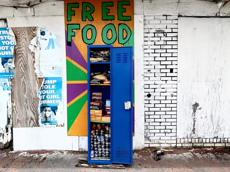 Food Not Bombs' South Dallas food pantry. - DOYLE RADER