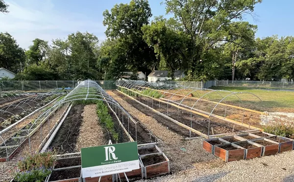 Tito&rsquo;s Vodka Pitches in for Community Garden in South Dallas