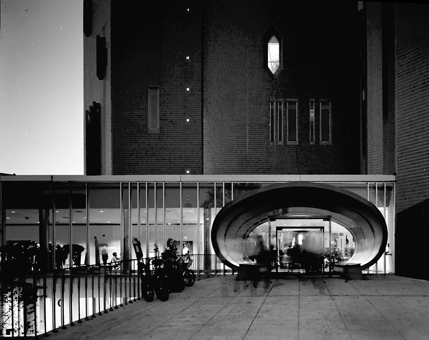 The entrance to the Denver Art Museum in 1971. - DAM