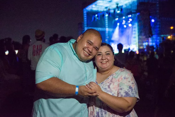 Diana Aquino and Anderson Kith got engaged during Jason Mraz's performance of "Lucky." Congrats! - PHOTO BY JENNIFER LAKE
