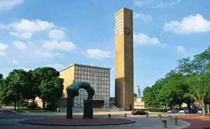 Completed in 1942, the First Christian Church created a dramatic impact on Columbus. Designed by architect Eliel Saarinen, it was the first contemporary building in Columbus. “Large Arch,” across the street in the library plaza, was created by - PHOTO COURTESY OF THE COLUMBUS AREA VISITORS CENTER.