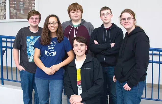 Pana High School Solar Team official race photo for the 2019 Solar Car Challenge. From left to right: Boone Elledge, Katelyn Townsend, Lucas Duduit (in front), Mason England (in back), Jack Kealen and Jessie Pollman.