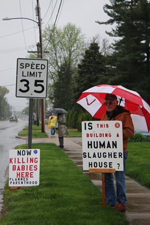 Protesters outside Planned Parenthood's Springfield health center on  May 5. - PHOTO BY STACIE LEWIS