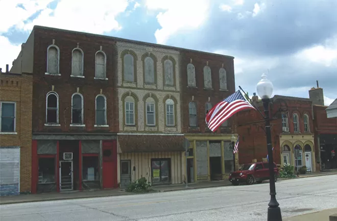 Historic Warsaw needs help