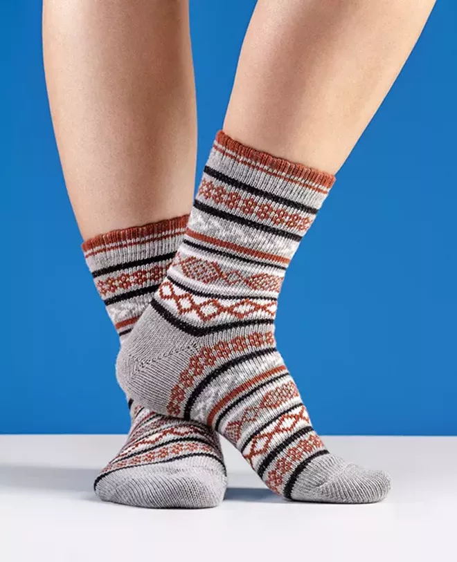The Outlet socks it to them - Vimarsana News