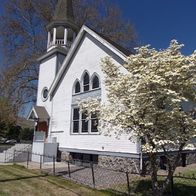 This was taken on April 18 where I was excited to see the 
tree in full bloom in front of the historic Asotin building.