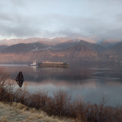 Snake River Tug Boat