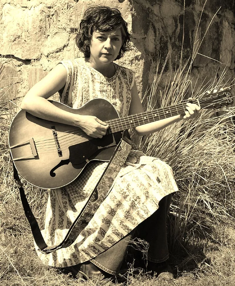 Unsung heros Folk singer brings song and stories of Idaho’s women to