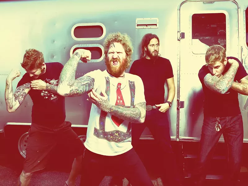 Mastadon flexin'!