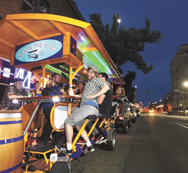Party Trolley riders out on the town in search of food and drink. - YOUNG KWAK