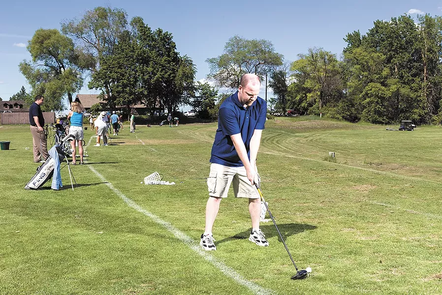 State auditors say public courses like Indian Canyon don't have adequate cash-handling policies in place.