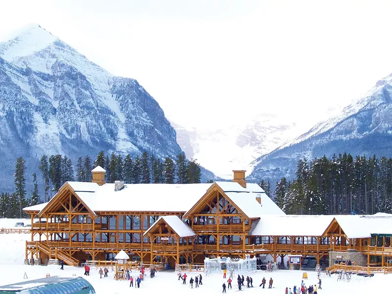 The Lake Louise Lodge - BOB LEGASA
