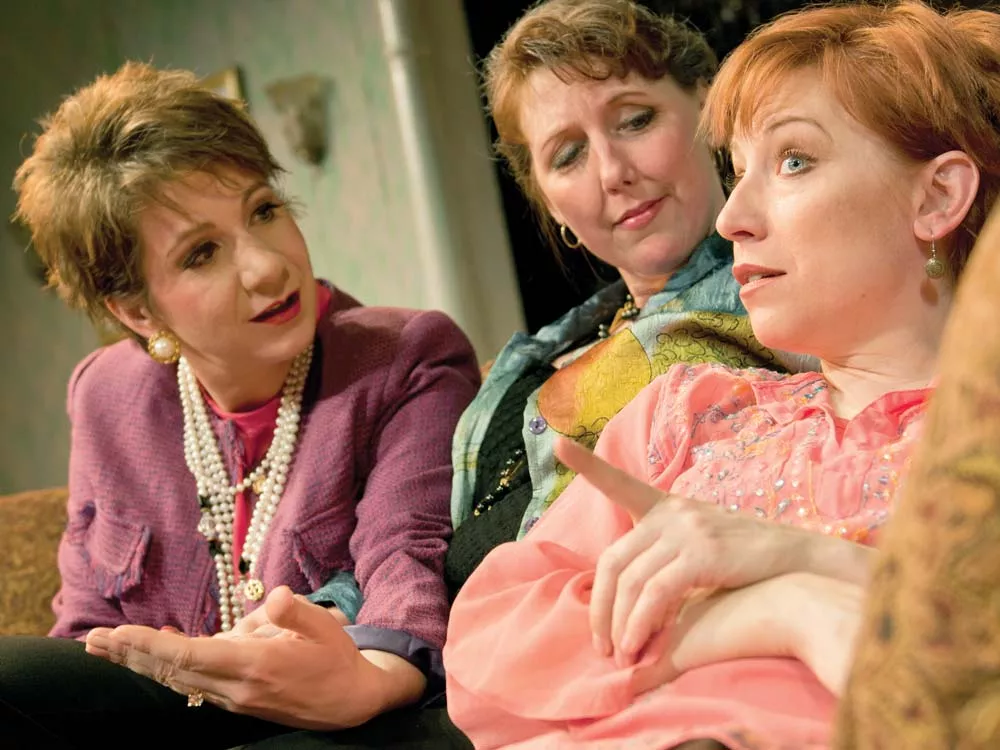 The three sisters Rosenweig would be happy if only... they did everything Mother expected. - AMY HUNTER
