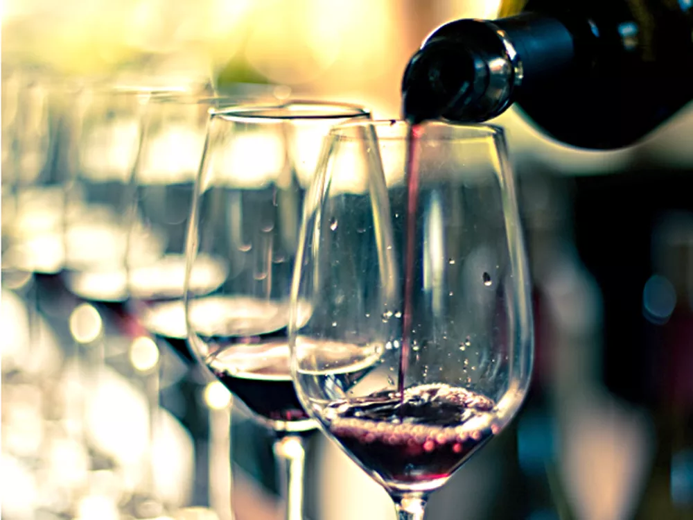 UPDATE — Vintages @ 611