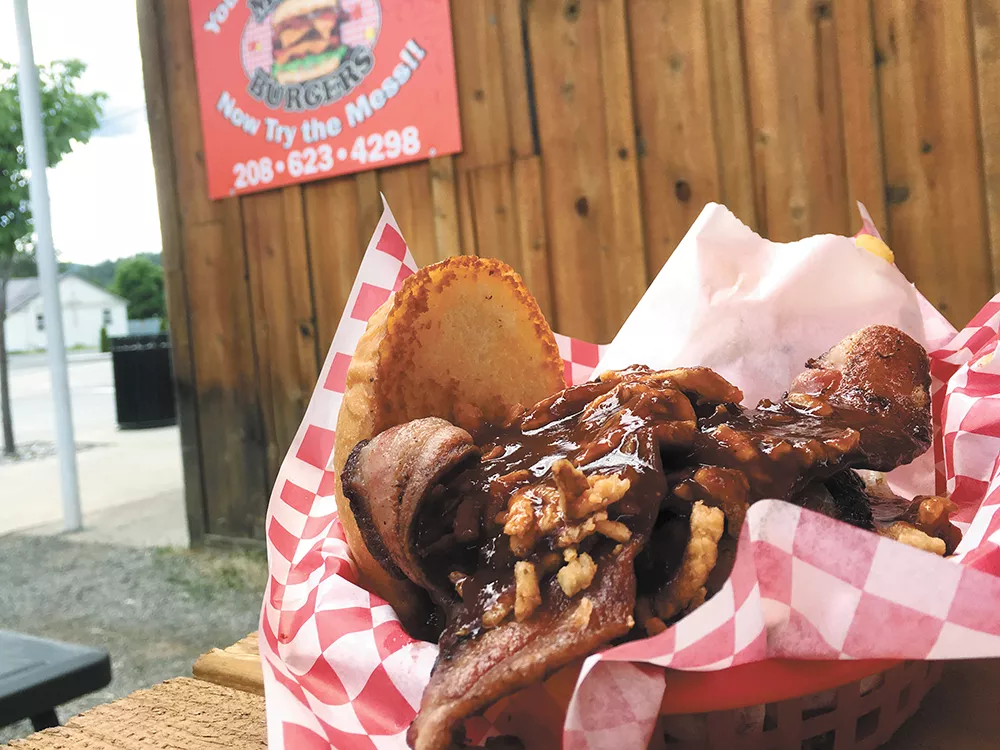 Messy's Burgers serves up classic American fare of burgers, dogs and more in Spirit Lake, Idaho