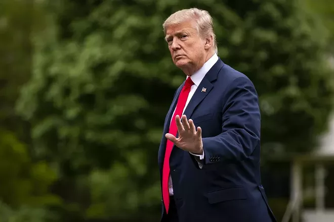 President Donald Trump walks from Marine One, after arriving on the South Lawn of the White House, in Washington, May 5, 2018. Trump said on May 7 that he was ready to announce whether he would pull the United States out of the Iran nuclear deal, as European officials quietly indicated they had failed to convince the administration that dismantling the accord would be a huge diplomatic error. - AL DRAGO FOR THE NEW YORK TIMES