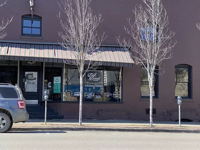Few options for bars like Steel Barrel Taproom during shutdown as state says they can't sell to-go (2)