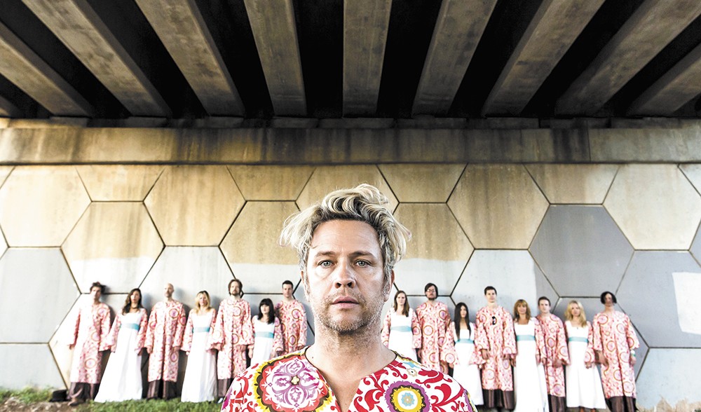 No, the Dallas-based Polyphonic Spree is not a cult.