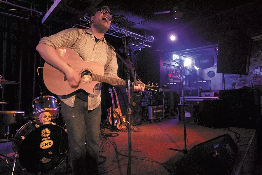 Ian Lindsey Miles at John's Alley in Moscow. - ALICIA CARLSON