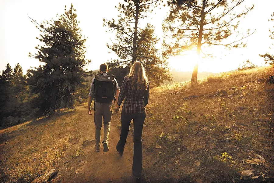 Paul Dillon and Tiffany Harms on a trail from the Rocks of Sharon - YOUNG KWAK