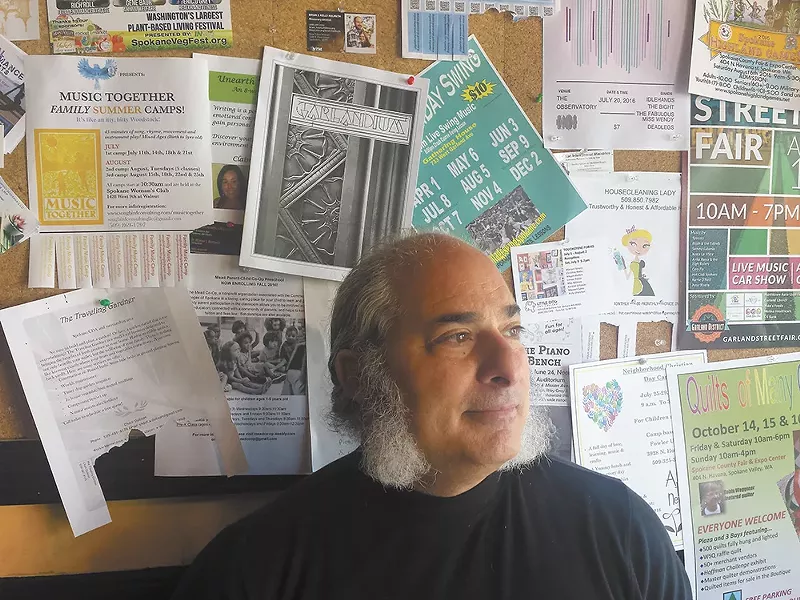 Garlandium creator David Jacobs wants all to be informed of the Garland neighborhood's happenings.