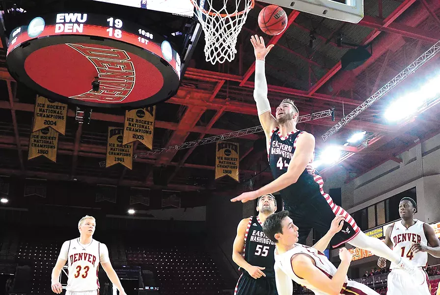 Felix Von Hofe (with ball) is one of three returning starters for EWU.