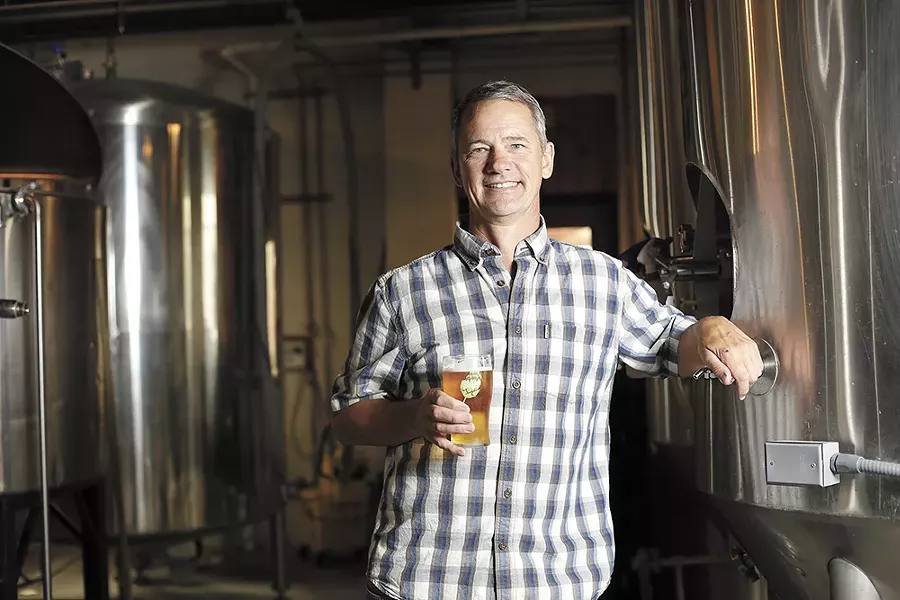 Mark Irvin, head brewer at Bennedito's Brewpub - YOUNG KWAK