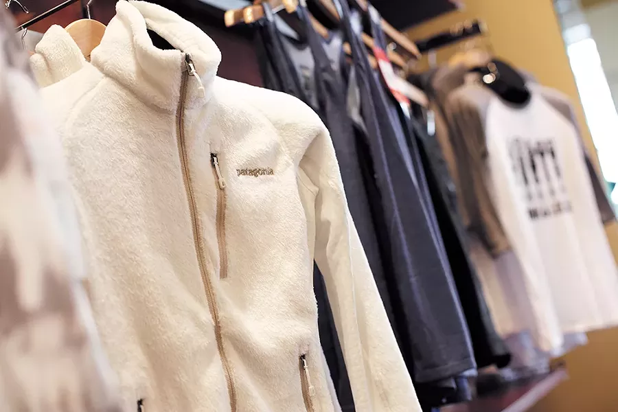 Patagonia fleece at Escape Outdoors - YOUNG KWAK