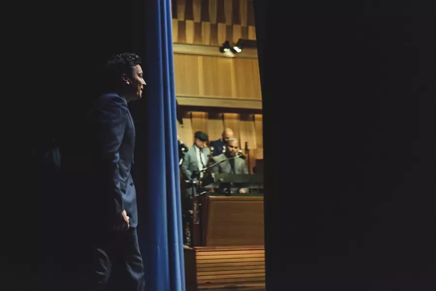 immy Fallon before a taping of his “Tonight Show” on NBC, in New York, May 11, 2017. The latest ratings show that viewers are tuning out NBC’s fun-and-games approach and flocking to the politically engaged Stephen Colbert and Jimmy Kimmel. - BRYAN DERBALLA/THE NEW YORK TIMES