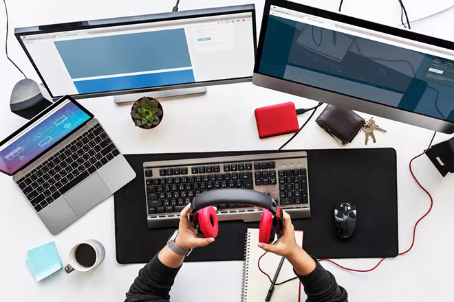 Do more computer monitors actually make you more productive? - Vimarsana News