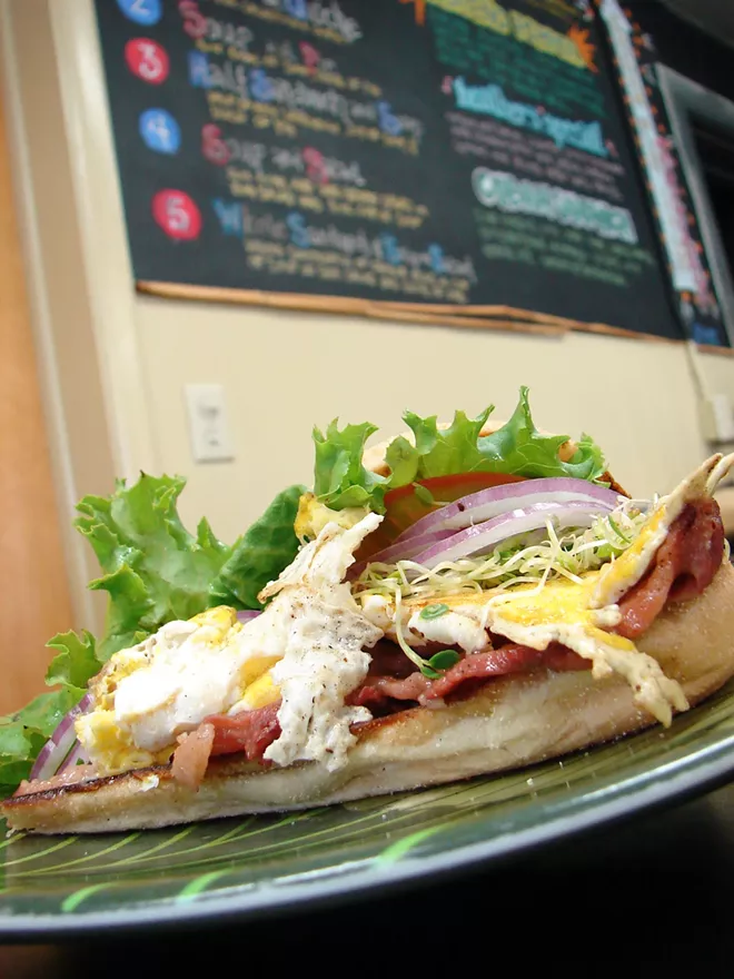 Pie Hut Sandpoint Bakery, Bistro, Comfort Food Restaurants