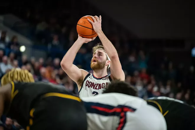 A half-joking plea for Drew Timme to use... underhanded tactics... at the free throw line - Vimarsana News