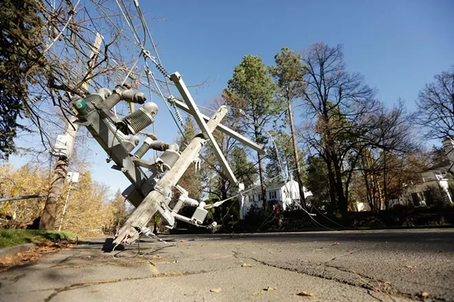 Scenes from Windstorm 2015 Spokane Slideshows The Pacific