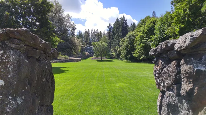 Welcome to the Neighborhood | Slideshows | The Pacific Northwest