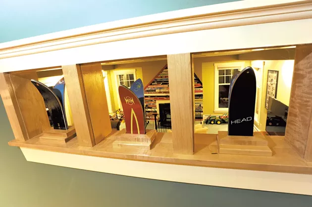 Ski-tip-adorned ventilation holes - JEB WALLACE-BRODEUR