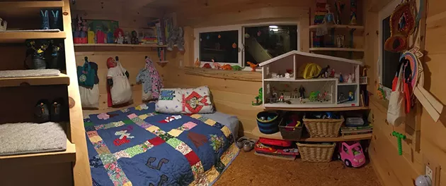 Robyn's room - COURTESY OF ERIN MORRISON