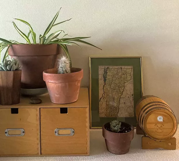 Wooden ware finds - MARIA MUNROE
